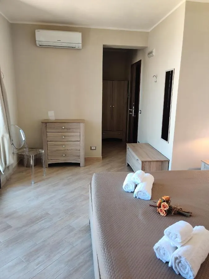 쿠스토나치 Raggi Di Sole B&B