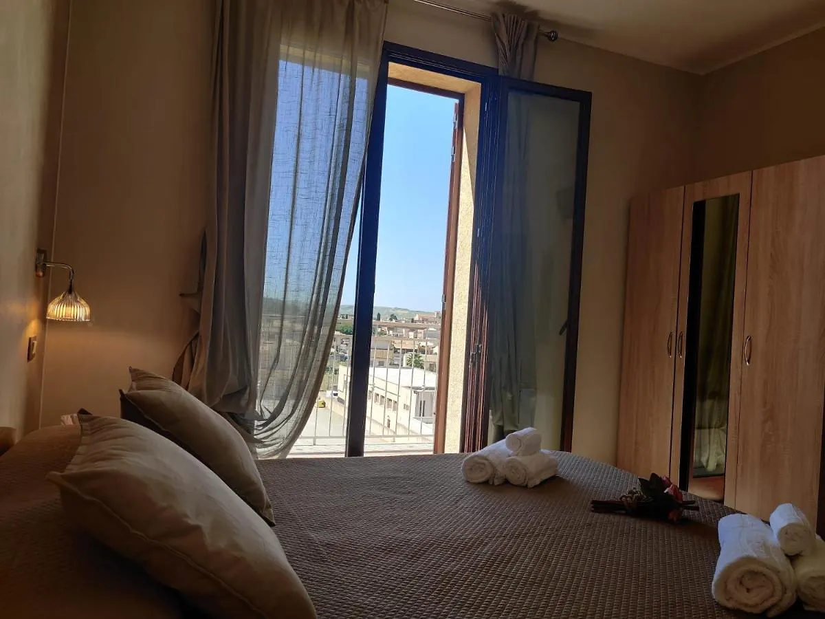 쿠스토나치 Raggi Di Sole B&B