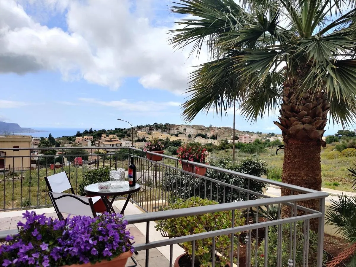 Bed and Breakfast Raggi Di Sole Custonaci Italien