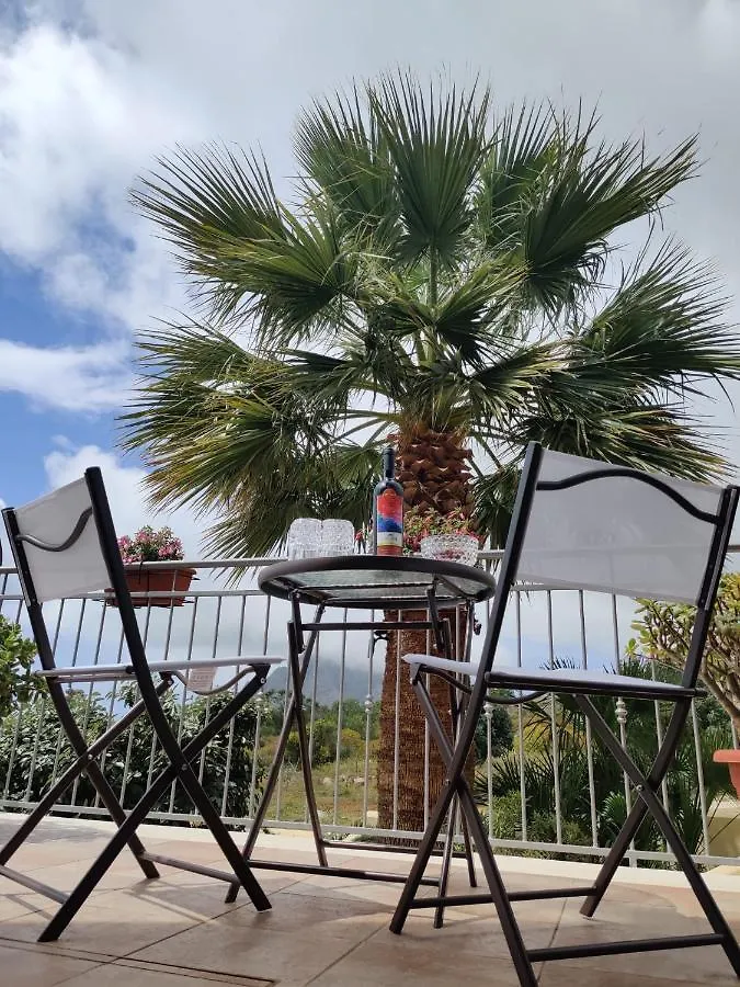 Bed and Breakfast Raggi Di Sole Custonaci Italien